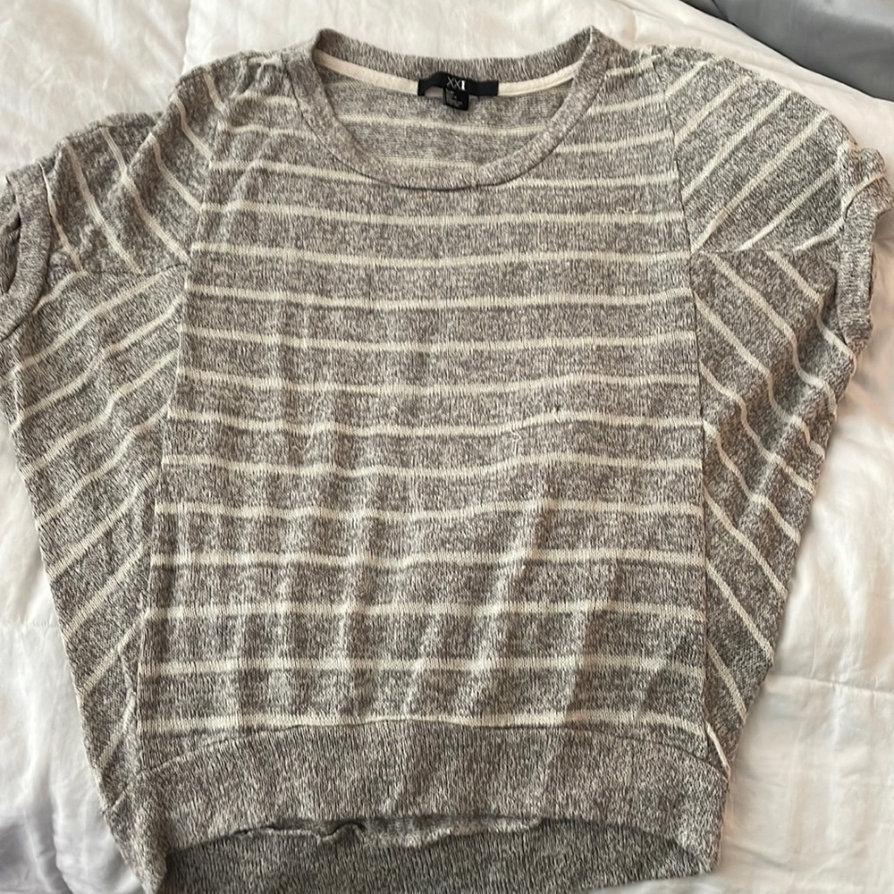 Short sleeve tunic top